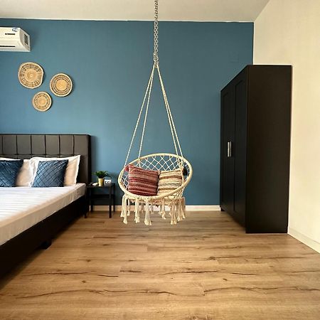 Central Studio Sapphire Apartment Bukares Bagian luar foto