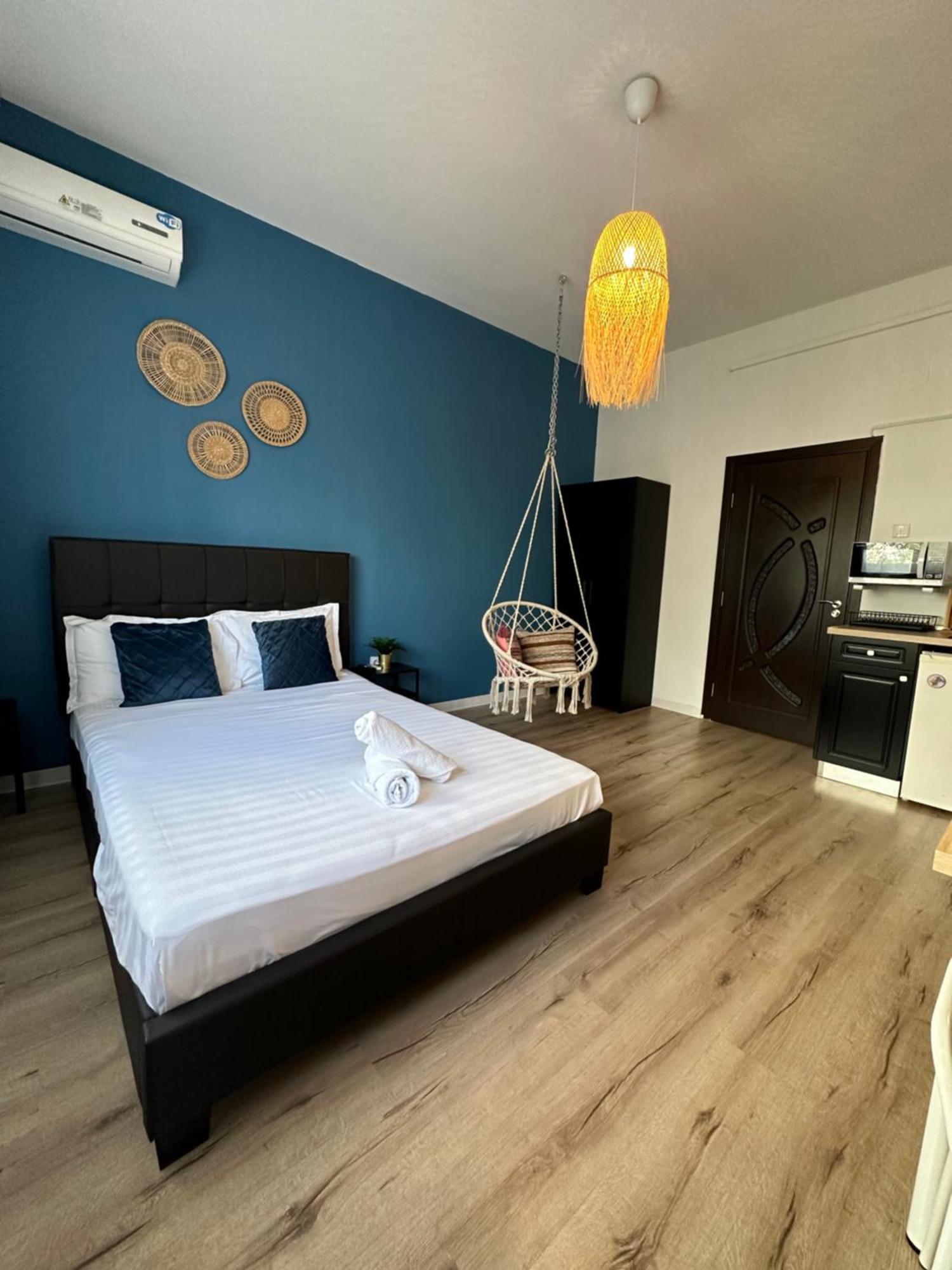 Central Studio Sapphire Apartment Bukares Bagian luar foto